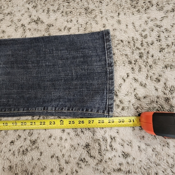 Chico's Platinum SZ 2/12 Mid Rise Embellished Straight Leg Stretch Jeans - Picture 9 of 11